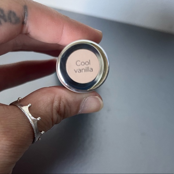 💯NEW❗️No7 Protect & Perfect Advanced Foundation in Cool Vanilla - Picture 4 of 4